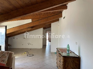 Trilocale via Quercione 48, San Leucio - Briano, Caserta