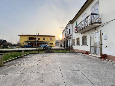 San Benedetto Po, Via Bardelle, 115
