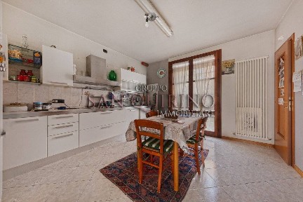 Terratetto unifamiliare via Toscanini 10, Centro, Moglia