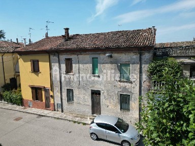 Terratetto unifamiliare via Carlo Montanari 12, Centro, Canneto sull'Oglio