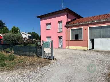 Moglia, Via Romana