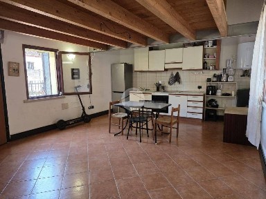 Terratetto unifamiliare Str. Alessandro Volta 6, Centro, Roncoferraro