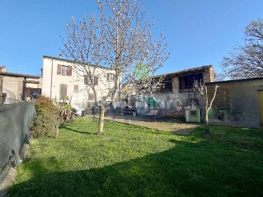 Terratetto plurifamiliare via Solferino 6, Centro, Canneto sull'Oglio