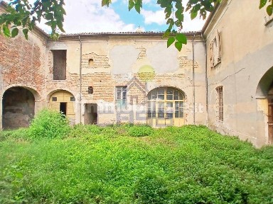 Terratetto unifamiliare via Mazzini, 41, Centro, Rivarolo Mantovano