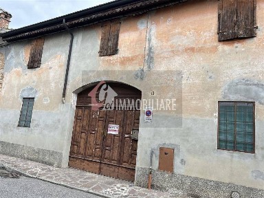 Terratetto plurifamiliare via Gonzaga, Centro, Rivarolo Mantovano