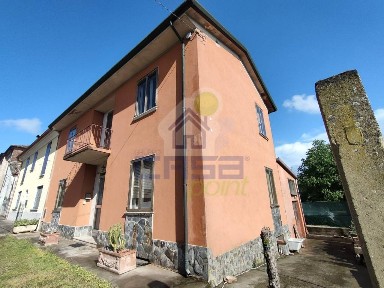 Canneto sull'Oglio, via Isabella Arrivabene 7