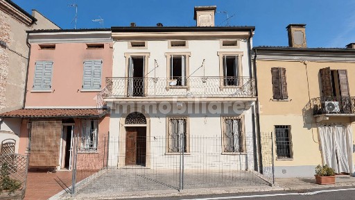 Terratetto unifamiliare via Vittorio Veneto, Roncoferraro