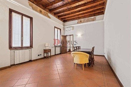 Mantova, Centro, Via Poma, 22