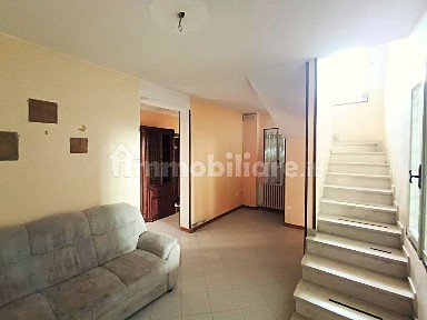 Terratetto unifamiliare 137 m², buono stato, Finella, Pegognaga