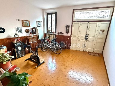 Mantova, Centro, Via Saverio Bettinelli