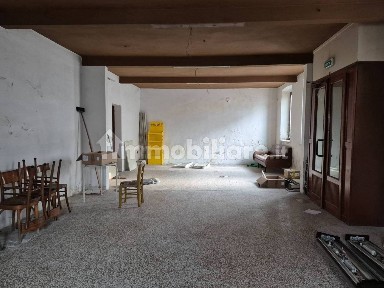 Piubega, Via San Fermo, 85