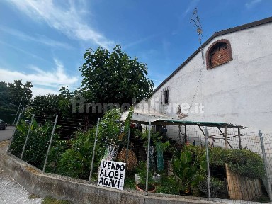 Gonzaga, Via 11 Febbraio