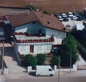 Terratetto unifamiliare 280 m², buono stato, Sermide e Felonica