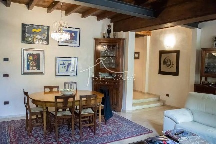 Terratetto unifamiliare 257 m², Centro, Mantova