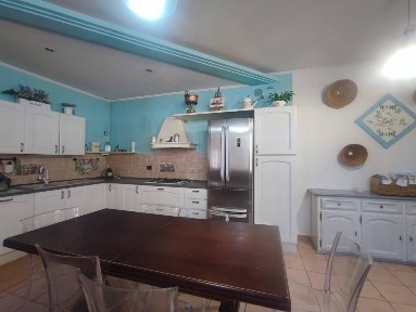 Terratetto unifamiliare 195 m², ottimo stato, Centro, Viadana