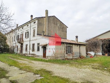 Ostiglia