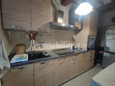 Terratetto unifamiliare 178 m², buono stato, Centro, Pomponesco