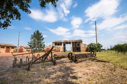 Terratetto unifamiliare 788 m², buono stato, Roncoferraro