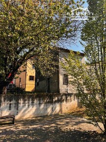 Terratetto unifamiliare 150 m², da ristrutturare, Borgoforte, Borgo Virgilio