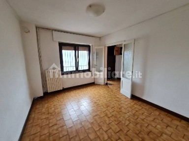 Terratetto unifamiliare 110 m², buono stato, San Matteo, Viadana