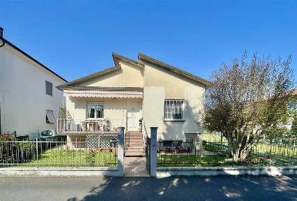 Terratetto unifamiliare 99 m², ottimo stato, Sant'antonio, Porto Mantovano