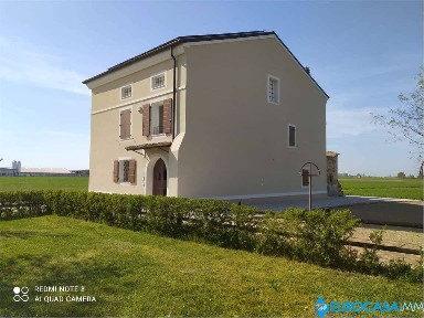 Terratetto unifamiliare 349 m², ottimo stato, Moglia
