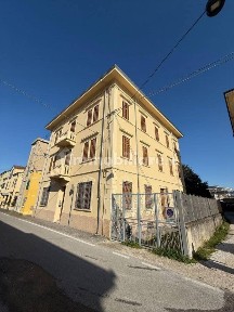 Ostiglia