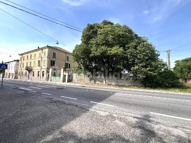 Terratetto unifamiliare 574 m², buono stato, Centro, Sustinente
