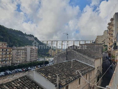 Appartamento via Giovanni Muriana, Modica Bassa, Modica