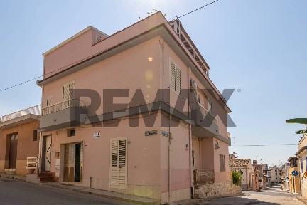 Appartamento via Barbicinti 20, Marina di Ragusa Centro, Ragusa