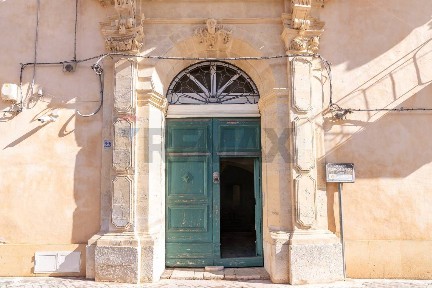 Appartamento corso Umberto I 228, Modica Bassa, Modica