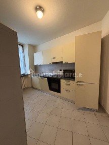 Bilocale ottimo stato, piano terra, Via Taverna - Ospedale, Piacenza