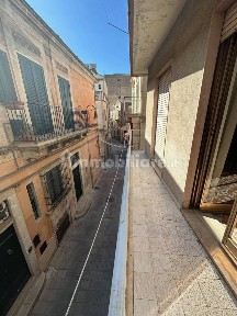 Quadrilocale via Carlo Papa 26, Modica Bassa, Modica