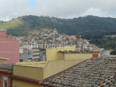 Appartamento via Gulfi 102, Centro, Chiaramonte Gulfi