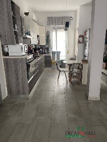 Appartamento via Lombardo Radice 18, San Luigi - Archimede, Ragusa