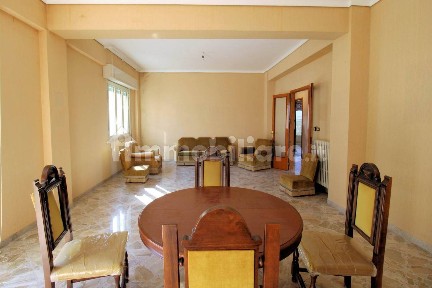 Appartamento via Armando Diaz 41, Centro, Ragusa