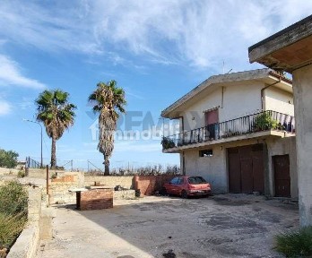Trilocale località berdia vecchia, Vittoria