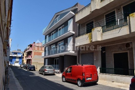 Quadrilocale via Partigiani D'Italia, Pozzallo