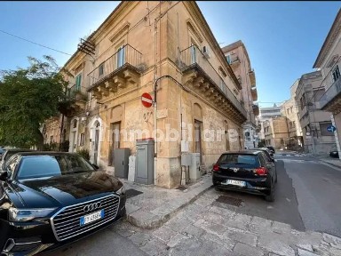 Monolocale via Cesare Battisti, snc, Centro, Ragusa