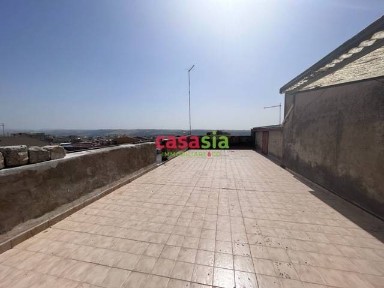 Appartamento da ristrutturare, primo piano, San Luigi - Archimede, Ragusa