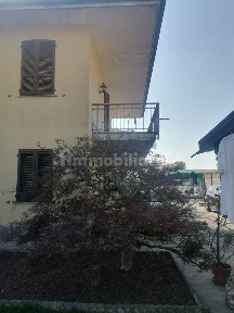 Bilocale Strada Statale 235, Centro, Crespiatica