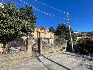 Trieste, Barcola, Via del Lavareto, 24