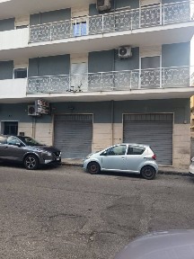 Locale commerciale in Affitto