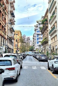 Locale commerciale in Affitto