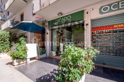 Locale commerciale in Affitto