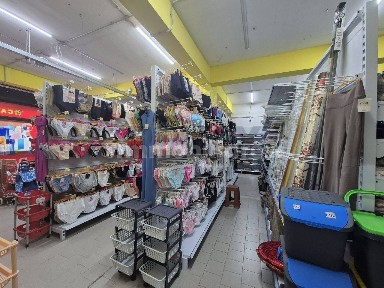 Locale commerciale in Affitto