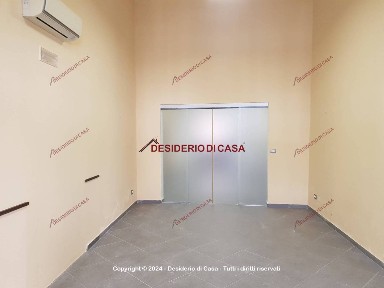 Locale commerciale in Affitto