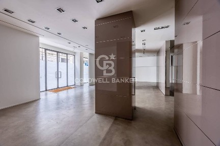 Locale commerciale in Affitto