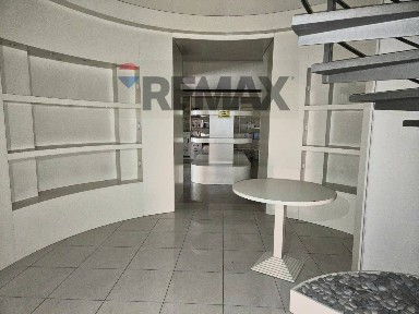 Locale commerciale in Affitto