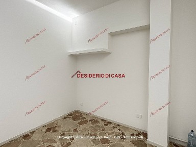 Locale commerciale in Affitto